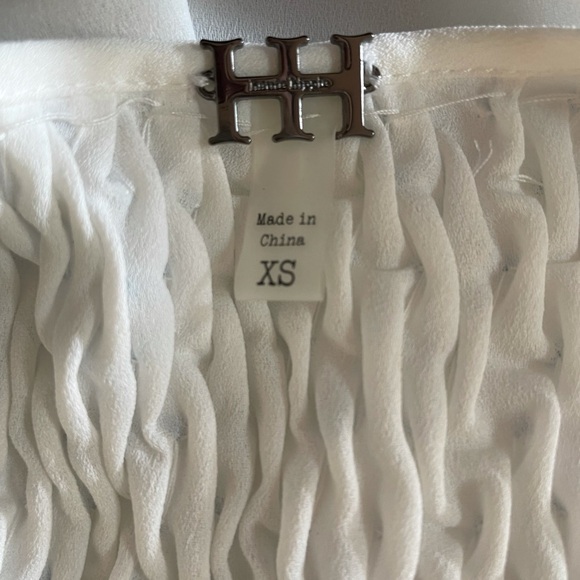 Haute Hippie Stolen Glances V-Neck Sleeveless Top - Picture 9 of 12